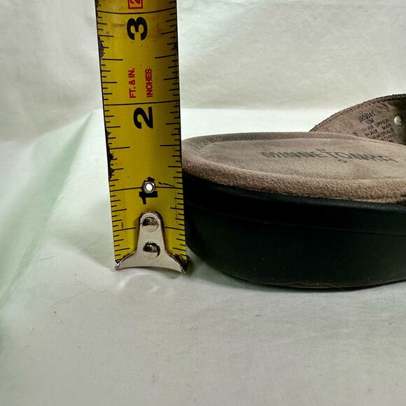 Minnetonka Women's 10M Pewter Silverthorne Filp Flop Thong Sandals Embellished - Picture 8 of 8